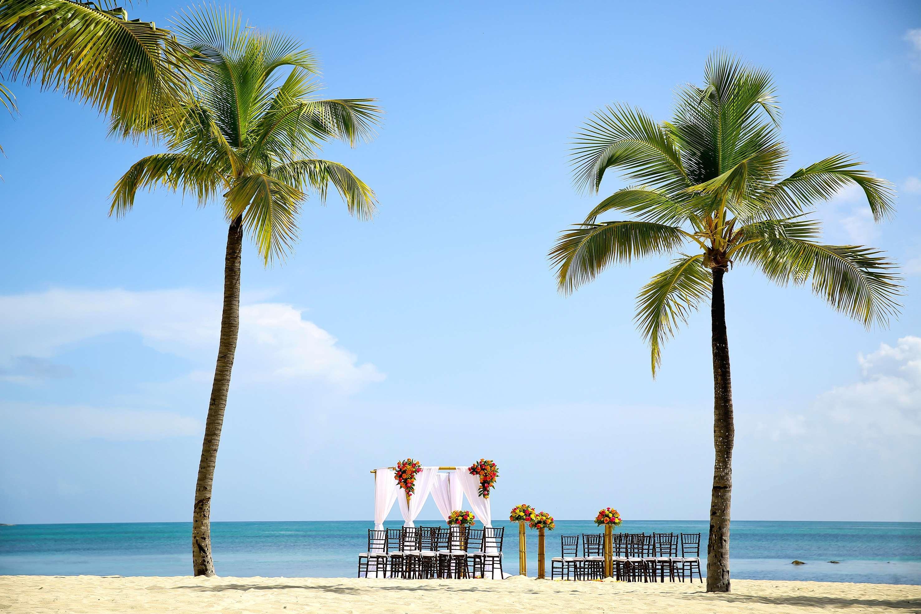 Melia Nassau Beach Exterior foto